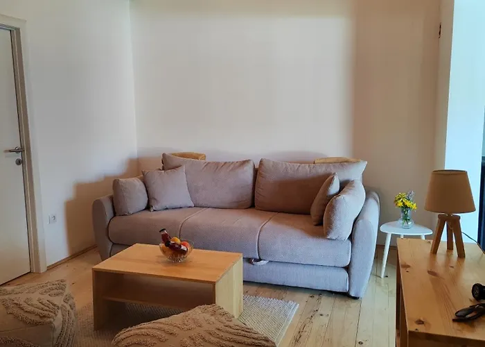 Sumski Miro Semesterbostad *